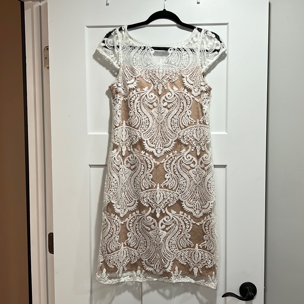 Roz and Ali dress